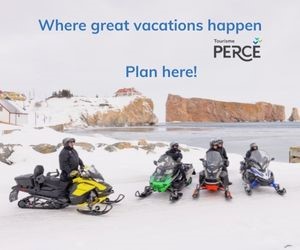 Snowmobilers in Percé